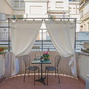 Trevi Domus Avignonesi Apartment Rome