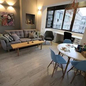 Cozy Novotel Studio - Free Minibar - Quiet & Peace Apartment