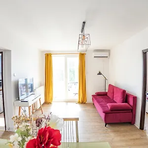 Old Town Apartment