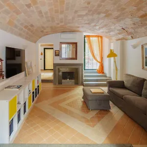 Aurora Apartment Rome