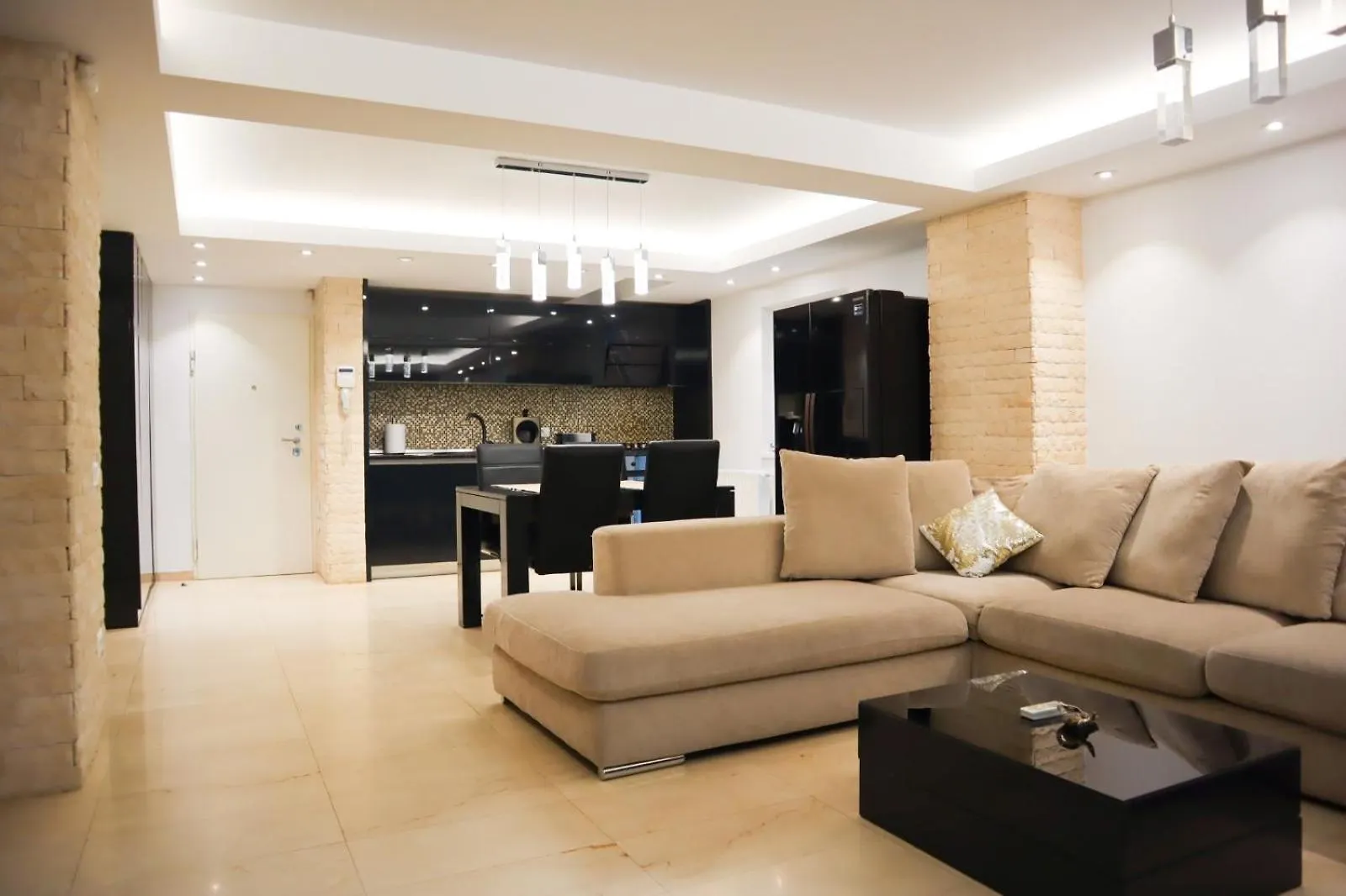 Central apartament Bulevardul Decebal Bucarest 0*,