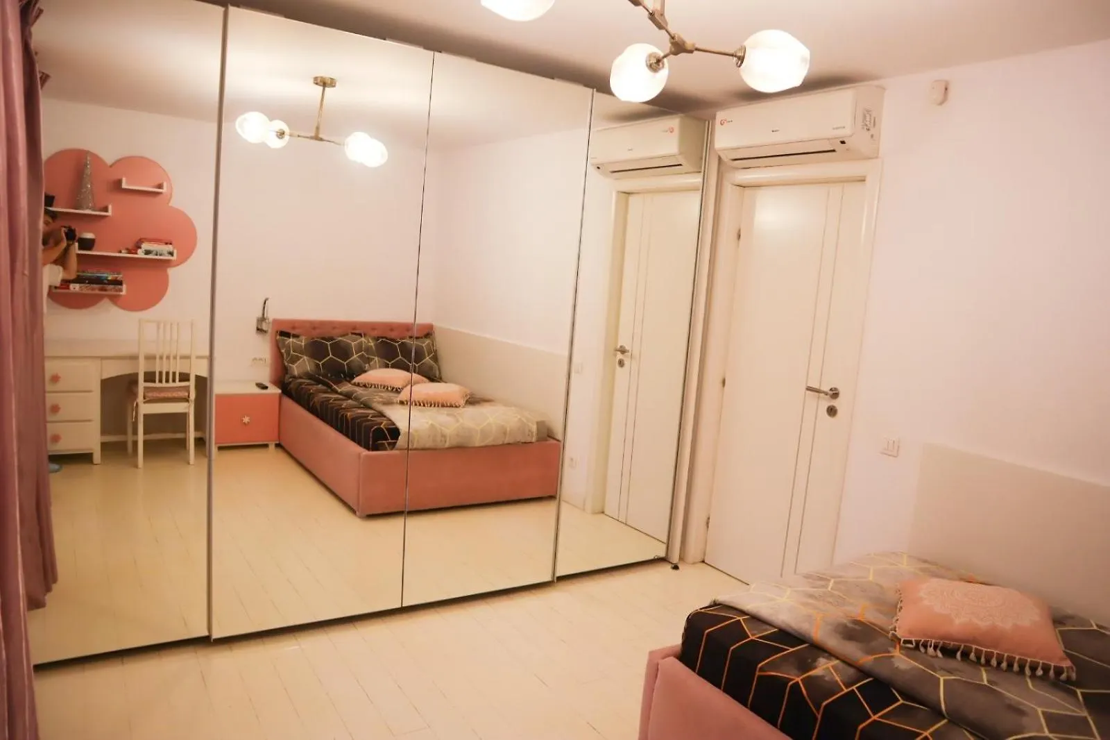 Διαμέρισμα Central Apartament Bulevardul Decebal Βουκουρέστι Ρουμανία